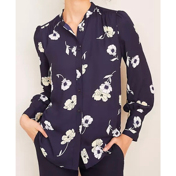 Ann Taylor Tops - Ann Taylor Petite Sunny Poppy Nehru Collar Blouse, Size: SP, Navy Floral
